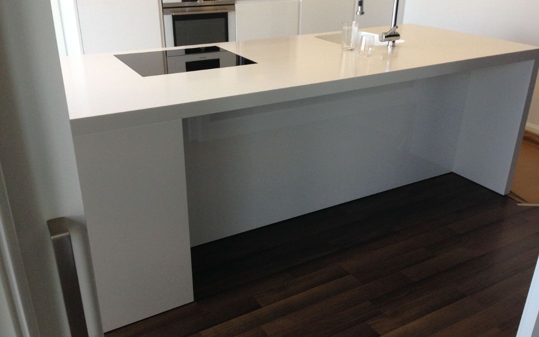 Cocinas semi abiertas: funcionalidad y estilo para tu hogar